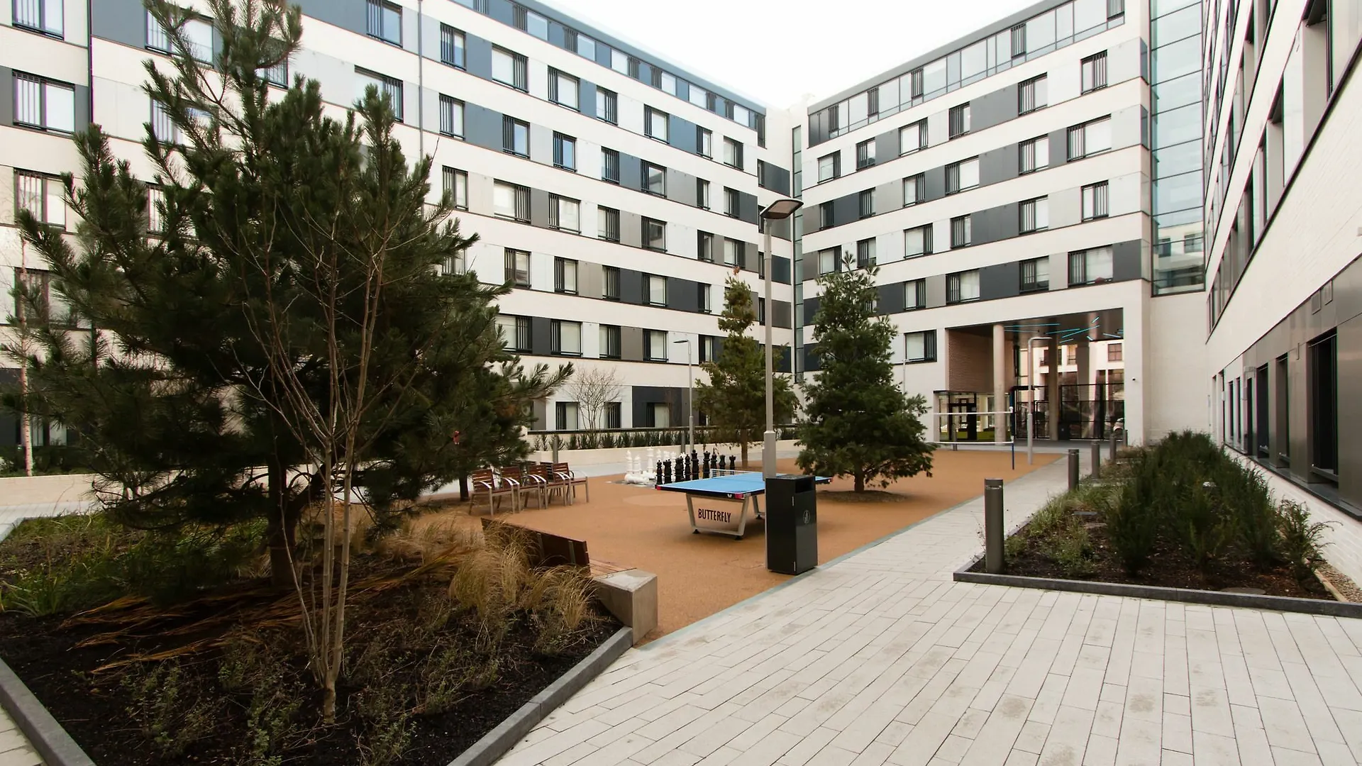 Destiny Student - Kavanagh Court Dublin Apartment
